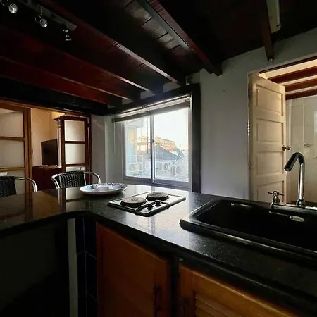 Tiny Duplex In The Walled City With Private Rooftop * Cartagena
